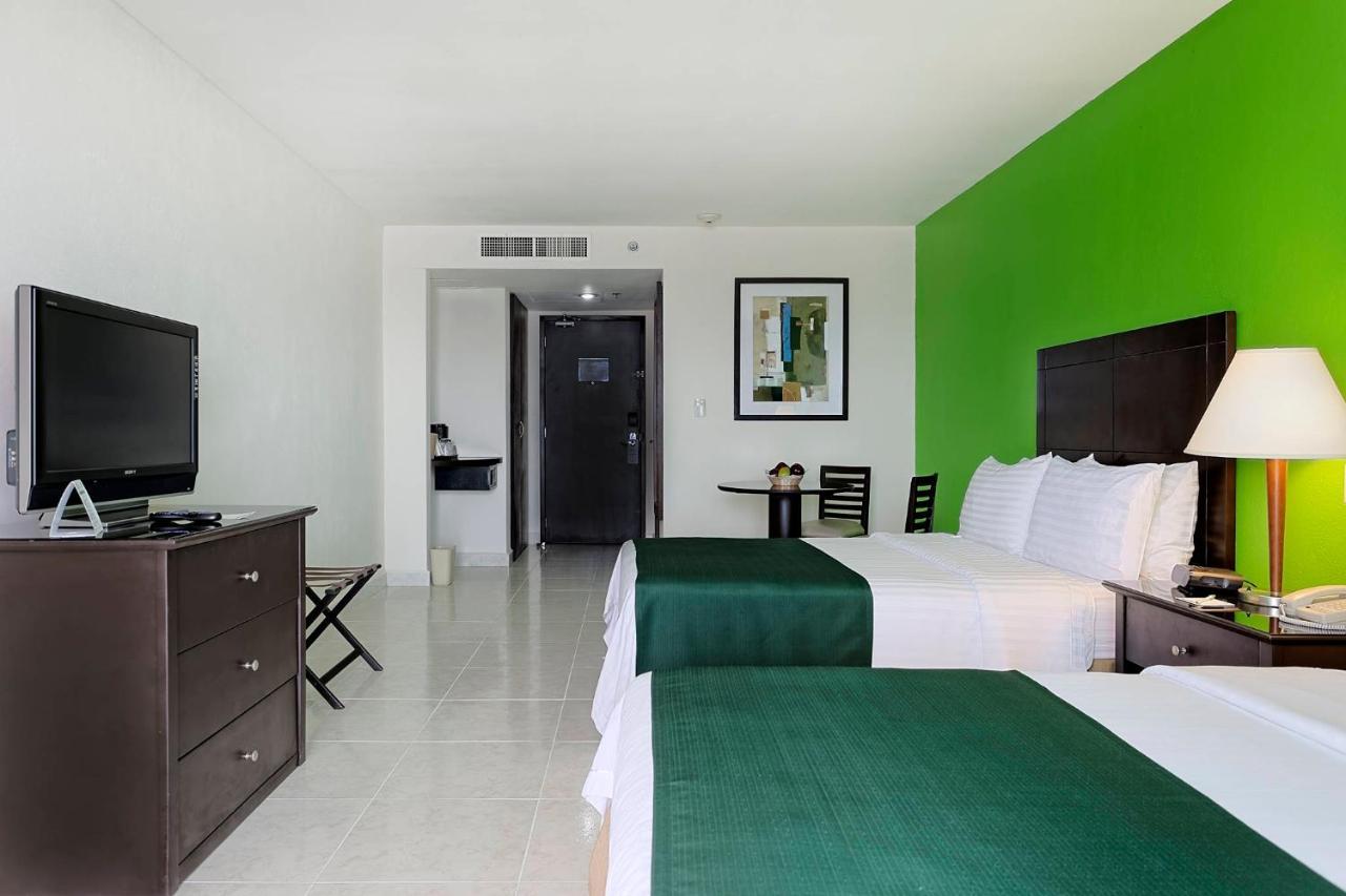 Holiday Inn Campeche By Ihg Exterior foto