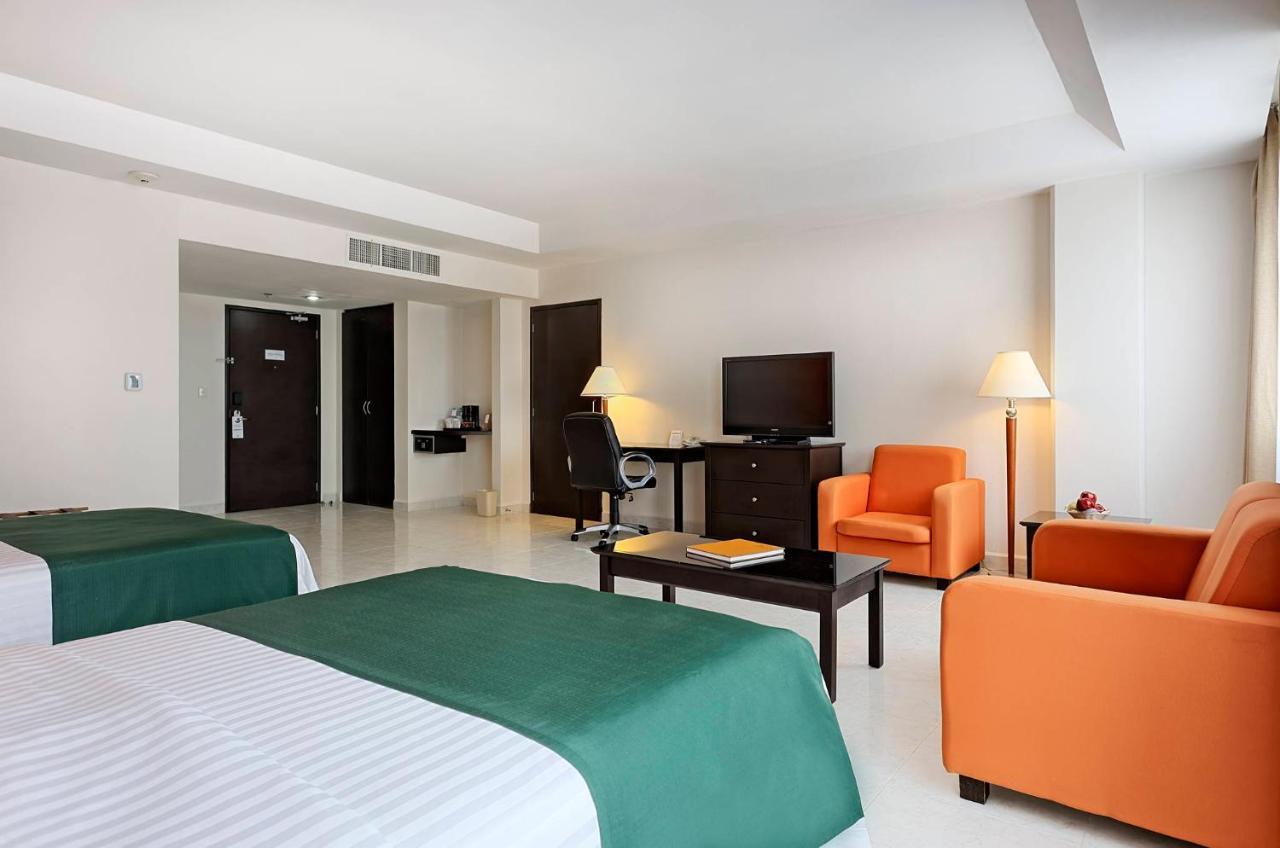 Holiday Inn Campeche By Ihg Exterior foto